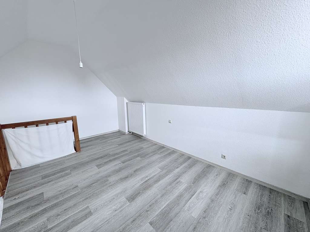 Immobilie in Pfullendorf - Schnuckelige kleine Wohnung im Herzen von Pfullendorf - Balkon - Aufzug - Bild 3