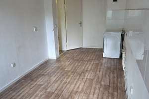 Untermiete 2‑Zimmer‑Wohnung 60 m² mit Balkon ab sofort nur bis zu 30. Juli – Die vollständige Adresse der Immobilie erhältst du vom Anbieter., 12057 Neukölln (Ortsteil), Berlin – Vorschaubild 12