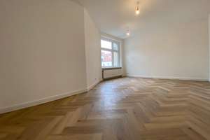 ++ Herrschaftliches Altbau-Juwel mit Erker in Bestlage ++ – Die vollständige Adresse der Immobilie erhältst du vom Anbieter., 10999 Kreuzberg, Berlin – Vorschaubild 4