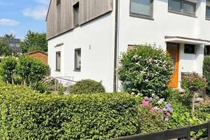 Gepflegtes Endreihenhaus mit Garage am Bramfelder See - ruhig, grün & familienfreundlich v. privat