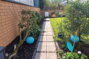 Property thumbnail 11