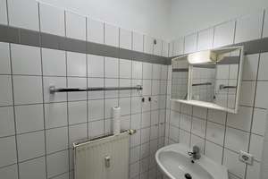 Gemütliche Zweizimmerwohnung mit Balkon und schönem Blick über die Wilhelma – Neckertalstraße 67, 70376 Neckarvorstadt, Stuttgart – Vorschaubild 5