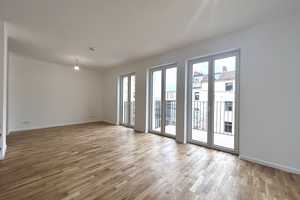 Hochwertige 2-Zimmerwohnung mit Balkon und Einbauküche – Berlin – Vorschaubild 8