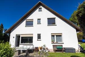 Charmantes Mehrfamilienhaus mit drei Wohnungen in begehrter Lage von Würzburg-Grombühl
