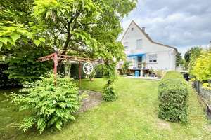 Sonniger und großer Garten - Großmutters Häuschen wartet auf die junge Familie – Die vollständige Adresse der Immobilie erhältst du vom Anbieter., 55294 Bodenheim – Vorschaubild 2