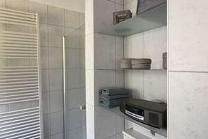 Charmante Erdgeschosswohnung mit traumhaftem Garten und Teich – In der Schleue 18, 47228 Bergheim, Duisburg – Vorschaubild 39
