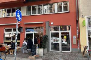 Lichtdurchflutete Wohnung mit Ausblick und 2 Balkonen – Weinbergsweg 2, 10119 Mitte (Ortsteil), Berlin – Vorschaubild 15