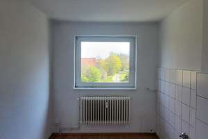 Frisch renovierte 3-Zimmer-Wohnung mit Balkon – hell, modern & zum Wohlfühlen – Sternbergstraße 47, 38229 Gebhardshagen, Salzgitter – Vorschaubild 5