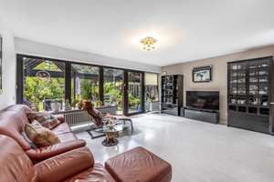 Haus-im-Haus mit Garten: 4-Zimmer-Maisonette in Düsseldorf-Wersten – 40591 Wersten, Düsseldorf – Vorschaubild 3