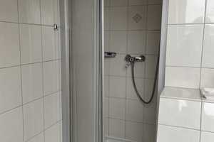  Vollmöbliertes 1-Raum-DG-Apartment mit Loggia und EBK in Bochum  – Bochum – Vorschaubild 15