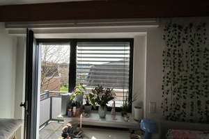 Süße Studentenwohnung mit Balkon u. Einbauküche TOP-LAGE!