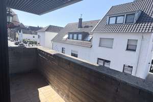 helle 4 - Zimmer Wohnung in Köln Rodenkirchen (Ortskern) mit 2 Balkonen- WG geeignet  – Die vollständige Adresse der Immobilie erhältst du vom Anbieter., 50996 Rodenkirchen (Ortsteil), Köln – Vorschaubild 9