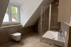 Lichtdurchflutete Dachgeschosswohnung mit sonniger Dachterrasse – Vogesenstr 15c, 81825 Waldtrudering, München – Vorschaubild 26