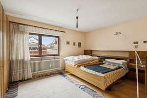 Großzügiges Einfamilienhaus mit  Sauna & Ausbaupotenzial – ideal für Familien oder Kapitalanleger! – Die vollständige Adresse der Immobilie erhältst du vom Anbieter., 55435 Gau-Algesheim – Vorschaubild 12