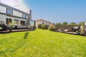 Charmantes Familiendomizil in Bestlage von Rondorf: 109m² Wfl. + 21m² Wintergarten mit Kaminofen – Die vollständige Adresse der Immobilie erhältst du vom Anbieter., 50997 Rondorf, Köln – Vorschaubild 3