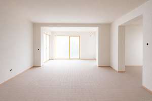 **VISTA Immobilien** Großzügige Eigentumswohnung mit Garten und zwei Terrassen in Darmstadt