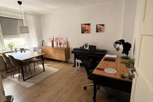 großzügige 2 Zimmer Wohnung mit  2  Balkonen  in Frankfurt-Hoechst