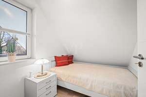 Modernisiertes Einfamilienhaus mit beheiztem Wintergarten und großer Terrasse – Die vollständige Adresse der Immobilie erhältst du vom Anbieter., 22119 Billstedt, Hamburg – Vorschaubild 15