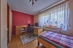Gepflegtes Wohnhaus für die Familie – Die vollständige Adresse der Immobilie erhältst du vom Anbieter., 72401 Haigerloch – Vorschaubild 13