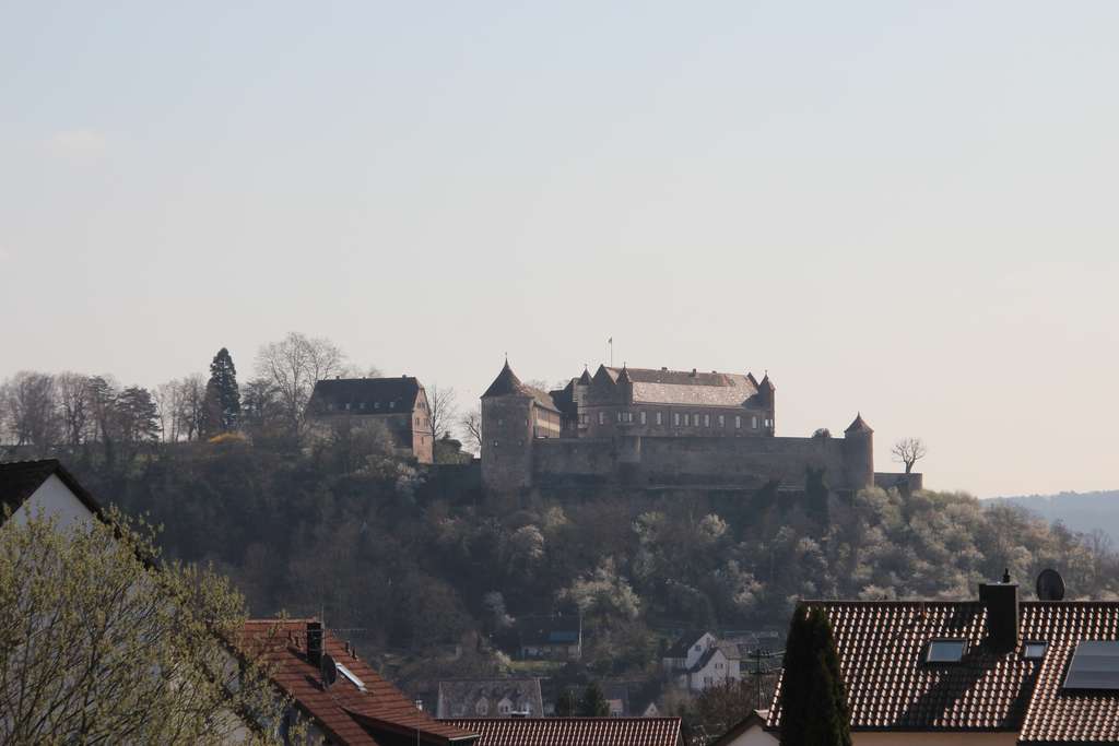 Immobilie in Untergruppenbach - Gepflegtes Doppelhaus mit 6,5 Zimmern in Untergruppenbach - Bild 2