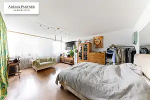 Lichterfüllte 2-Zimmerwohnung mit Loggia & idealem Schnitt in bester, zentraler Innenstadtlage – Köln – Vorschaubild 3