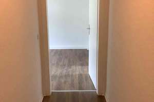 2-Zi.-Whg. mit großem Balkon im grünen und ruhigen Überruhr-Holthausen – Dellmannsfeld 56, 45277 Überruhr-Holthausen, Essen – Vorschaubild 4