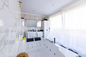 Exklusive Maisonettewohnung mit großzügigen Terrassenflächen und hochwertiger Ausstattung – Die vollständige Adresse der Immobilie erhältst du vom Anbieter., 30890 Barsinghausen – Vorschaubild 9