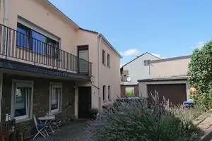 Großzügiges Einfamilienhaus mit ggf. zusätzlichem Baugrundstück, frisch renoviert, sofort verfügbar – Schartstr. 3, 52224 Aachen (Kreis) – Vorschaubild 2
