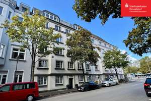 Historische Eleganz – großzügig wohnen mit Deckenstuck & Balkon