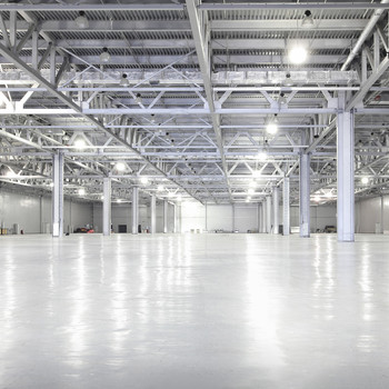 ca. 7.820 m² Hallenfläche zu vermieten