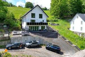 Neuwertiges & modernes Einfamilienhaus mit besonderem Grundstückskonzept auf drei Ebenen – Die vollständige Adresse der Immobilie erhältst du vom Anbieter., 51645 Gummersbach – Vorschaubild 22