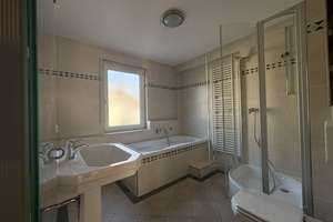 Exklusive 2‑Zimmer‑Wohnung mit Rheinblick, großem Süd‑West‑Balkon und hochwertiger neuer Einbauküche – Schwarzwaldstraße 40, 68163 Lindenhof, Mannheim – Vorschaubild 10