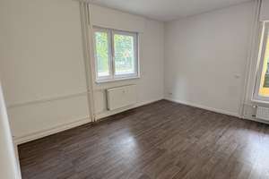 Schöne Wohnung in Spandau mit Garten und Carport! – Weissenburgerstrasse 31, 13595 Wilhelmstadt, Berlin – Vorschaubild 5