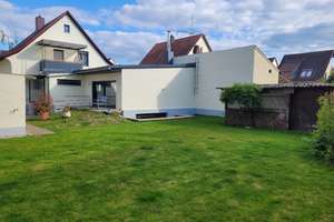 Außergewöhnlich großzügig wohnen nahe am Main, modernisiertes Familienhaus mit separater Wohneinheit – 63538 Großkrotzenburg – Vorschaubild 3
