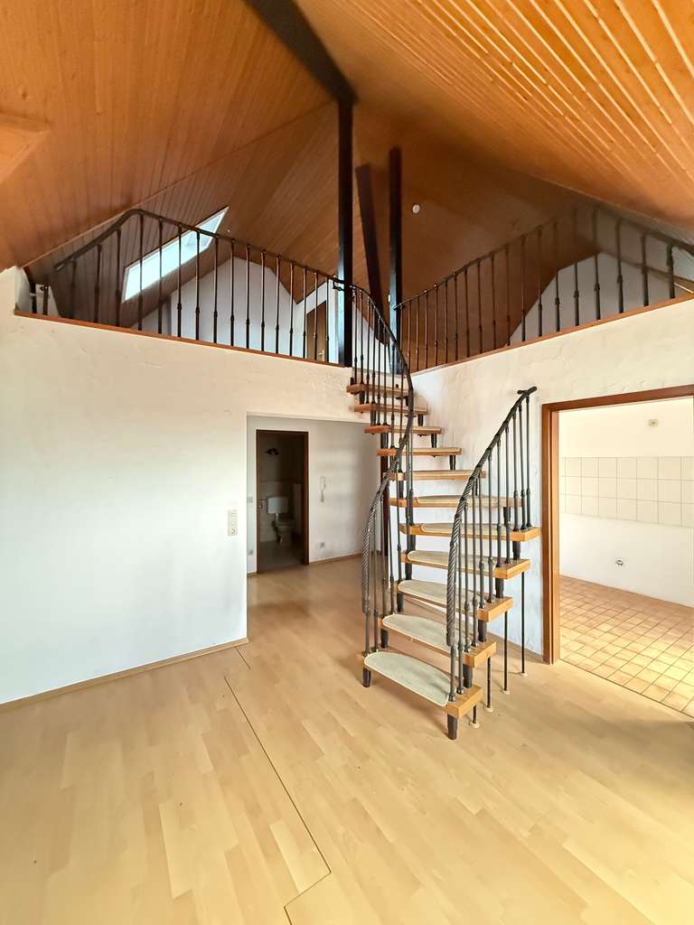 Immobilie in Brackenheim - Außergewöhnliche Galeriewohnung mit Wendeltreppe & Loft-Charakter - Bild 0