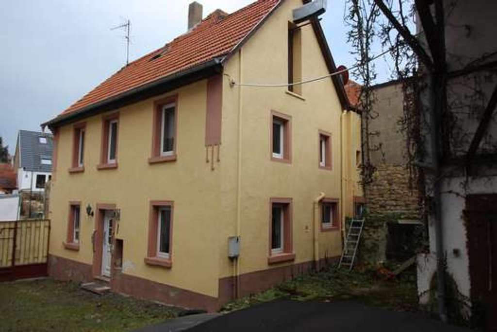 Immobilie in Wörrstadt - Ehemaliger Winzerhof in ruhiger Wohnlage - 55286 Wörrstadt/Rommersheim - Bild 2