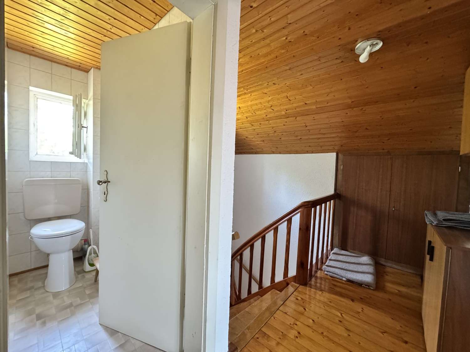 Immobilie in Haiming - Natur und Ruhe pur – Idyllisches Anwesen mit Fischteich, Bachlauf und großem Gartenparadies - Bild 1