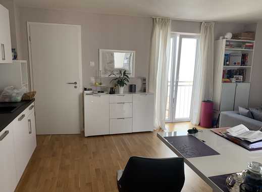 Helle und zugleich gutgeschnittene Mietwohnung mit EBK -gute Anbindung an ÖPNV & gute Infrastruktur!