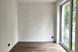 Ihr Zuhause mit Einliegerwohnung - viel Platz für alle – Die vollständige Adresse der Immobilie erhältst du vom Anbieter., 15827 Blankenfelde-Mahlow – Vorschaubild 4