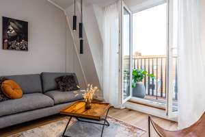 Kernsanierte Maisonette Südstadt-Wohnung mit Dachterrasse und Balkon, hohe Decken +provisionsfrei+