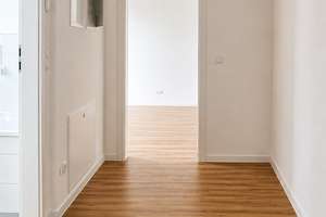 3 Raum-Wohnung mit Loggia (Balkon), Badewanne+Dusche, Bezug ab 01.08.2026 – Rowena-Morse-Str. 24, 7743 Zwätzen, Jena – Vorschaubild 13