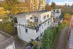 Moderne Doppelhaushälfte mit viel Platz, Garten und zwei Terrassen – familienfreundlich und energ... – Die vollständige Adresse der Immobilie erhältst du vom Anbieter., 60488 Hausen, Frankfurt am Main – Vorschaubild 1