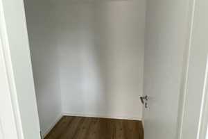 Schöne und lichtdurchflutete 2-Zimmerwohnung mit EBK und Terrasse in Ulm-Ermingen – Die vollständige Adresse der Immobilie erhältst du vom Anbieter., 89081 Ermingen, Ulm – Vorschaubild 10