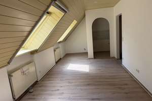 Schönes DG-Appartement Altdorf-Rasch – Die vollständige Adresse der Immobilie erhältst du vom Anbieter., 90518 Altdorf bei Nürnberg – Vorschaubild 3
