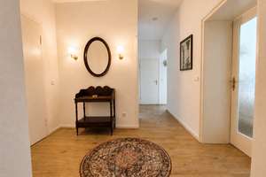 Großzügige möblierte Wohnung mit Balkon nahe Schillerplatz – Uhlandstraße 36, 40237 Düsseltal, Düsseldorf – Vorschaubild 14