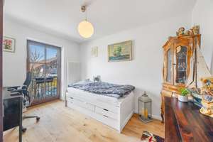 Moderne 5,5-Zimmer Doppelhaushälfte in Kirchheim bei München - Ihr neues Zuhause zum Wohlfühlen – Die vollständige Adresse der Immobilie erhältst du vom Anbieter., 85551 Kirchheim bei München – Vorschaubild 11