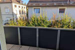 Hochwertige 4 Zimmer Wohnung in zentraler Lage | 80 m² | 1. OG | Balkon | EBK | Carport | Kempten
