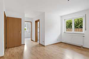 Kompakte 2-Zimmer-Wohnung mit neuer Heizung und zwei TG-Stellplätzen – Unterer Grasweg 63, 85055 Nordost, Ingolstadt – Vorschaubild 6
