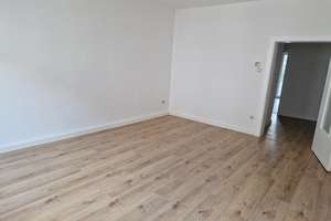 Gepflegte 2 Zimmer-Wohnung mit Balkon und EBK – Volgersweg 52, 30175 Oststadt, Hannover – Vorschaubild 2