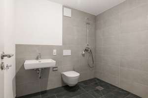 5-ZW Penthouse Charakter, gr. Dachterrasse, Parkett, Aufzug, Einbauküche - ERSTBEZUG – Robert-Funari-Straße 26, 68309 Käfertal, Mannheim – Vorschaubild 8